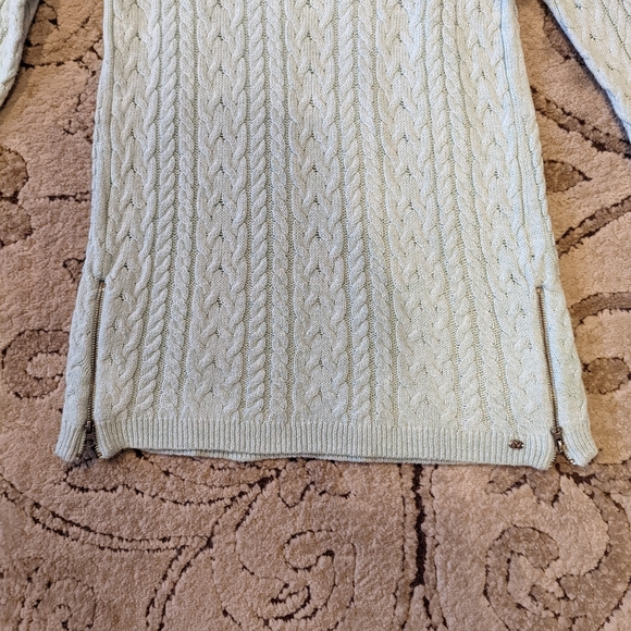 American Eagle Outfitters Sweater size small pastel green - Picture 3 of 3